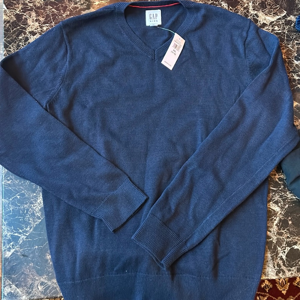 NWT GAP kids sweater size 14/16